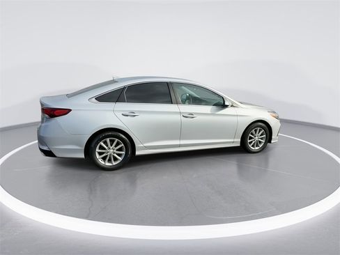 Used 2018 Hyundai Sonata SE image 15