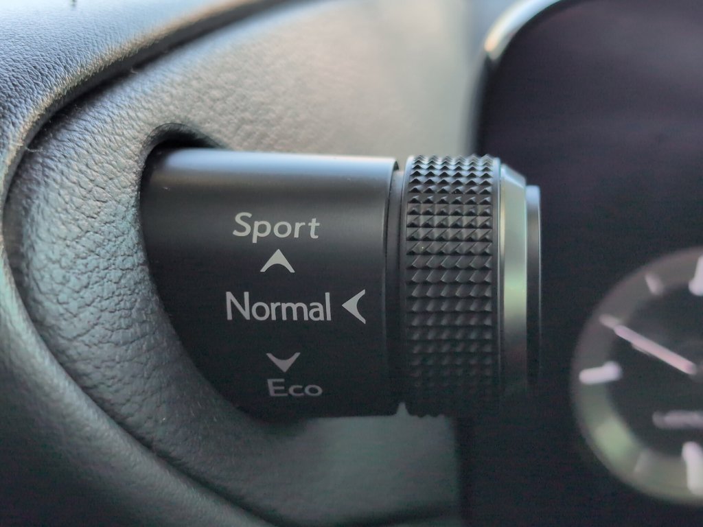 Used 2022 Lexus ES 350 w/ Premium Package FWD image 39