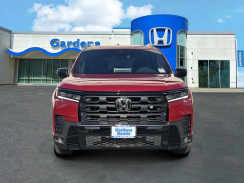 New 2026 Honda Pilot Sport image 2