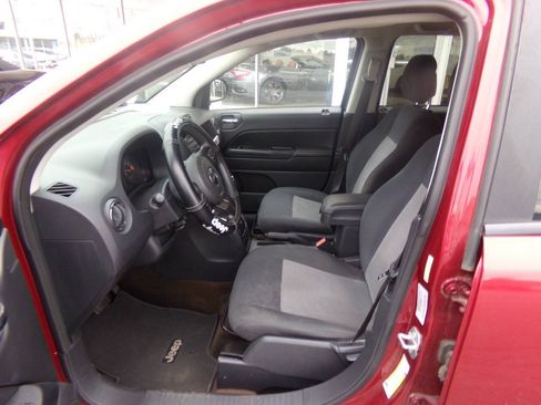 Used 2016 Jeep Compass Sport w/ Power Value Group FWD image 10