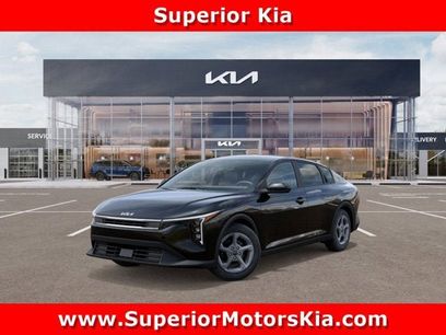 New 2025 Kia K4 LXS