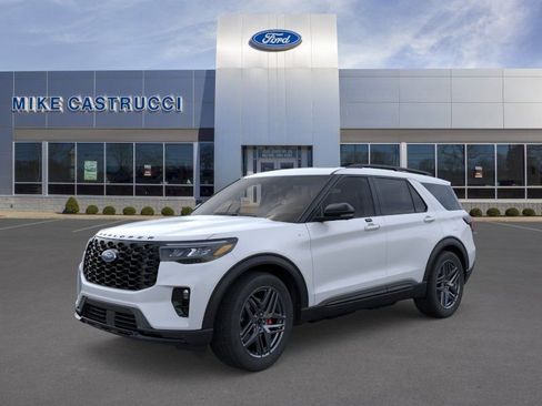 New 2026 Ford Explorer ST-Line w/ ST-Line Street Pack AWD/4WD image 1