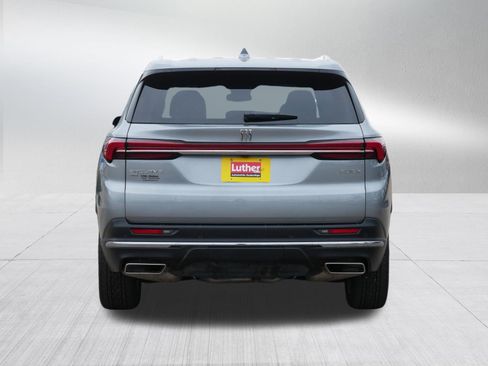 Used 2025 Buick Enclave Preferred image 6