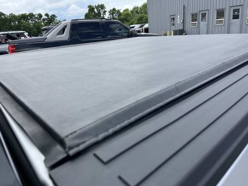 Used 2018 Ford F150 XLT w/ Equipment Group 301A Mid AWD/4WD image 15