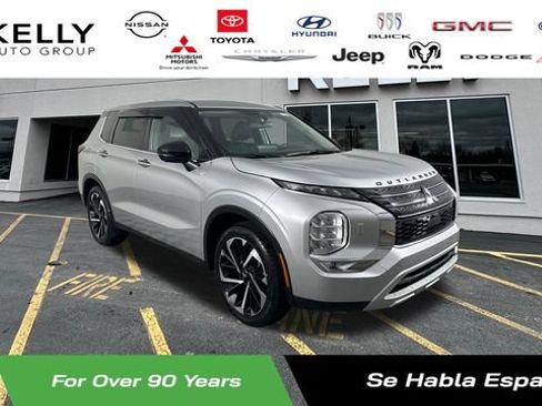 Used 2022 Mitsubishi Outlander SE AWD/4WD image 1
