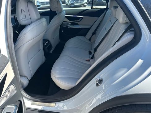 New 2026 Mercedes-Benz E 450 4MATIC All-Terrain Wagon image 23