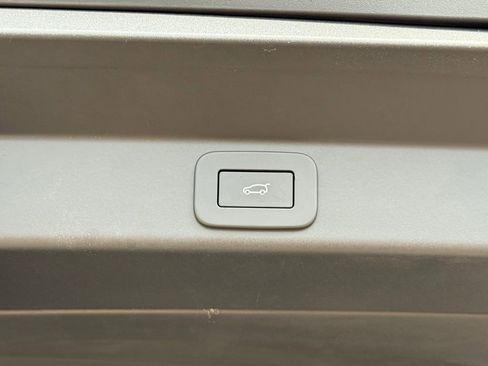 New 2026 Land Rover Range Rover Sport SE image 35