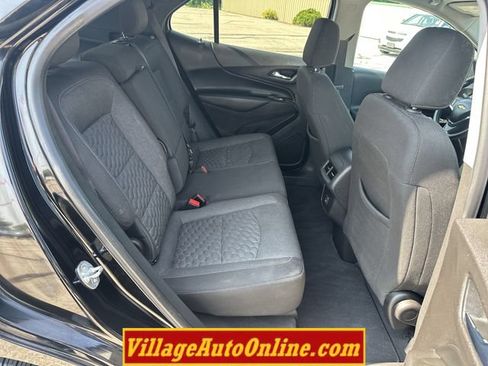 Used 2020 Chevrolet Equinox LT FWD image 34