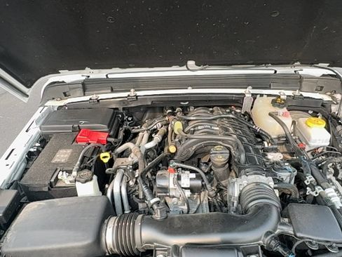 Used 2023 Jeep Wrangler Unlimited Sport AWD/4WD image 19