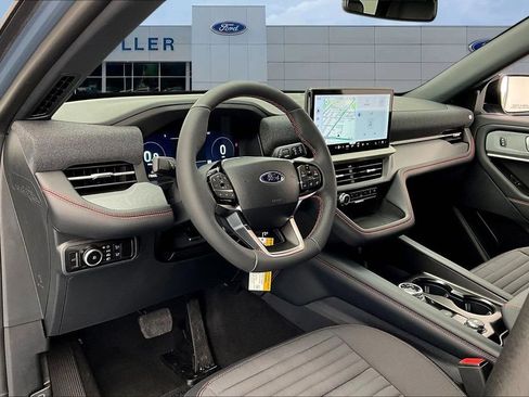 New 2026 Ford Explorer ST-Line w/ ST-Line Street Pack AWD/4WD image 7