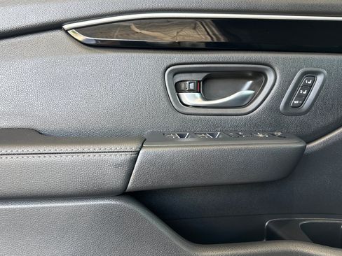 Used 2026 Honda Pilot EX-L image 12