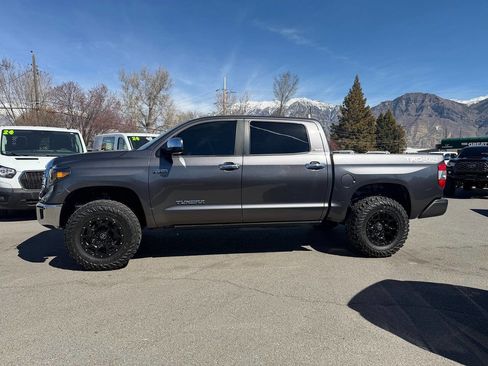 Used 2017 Toyota Tundra Limited image 11