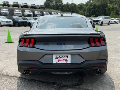 Used 2024 Ford Mustang GT Premium RWD image 6