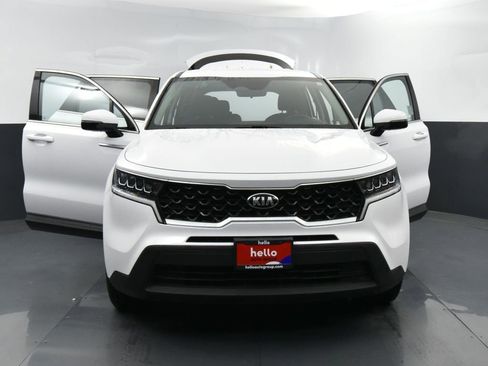 Used 2021 Kia Sorento LX image 36