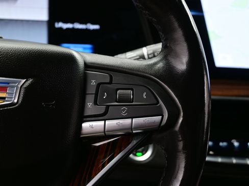 Used 2023 Cadillac Escalade ESV Premium Luxury AWD/4WD image 28
