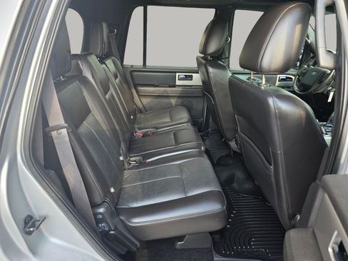 Used 2014 Ford Expedition Limited w/ Equipment Group 301A AWD/4WD image 33