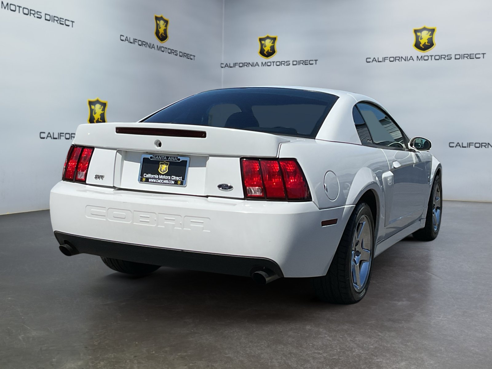 Used 2004 Ford Mustang Cobra RWD image 5