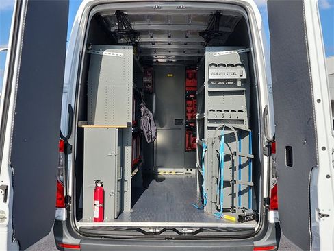 Used 2022 Mercedes-Benz Sprinter 144 Cargo image 7