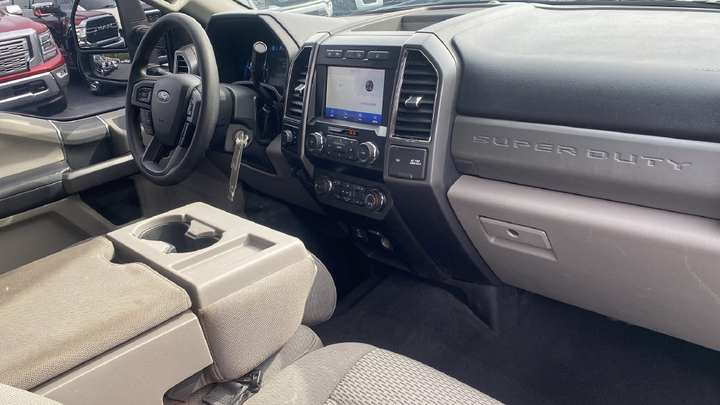 Used 2020 Ford F250 XLT w/ FX4 Off-Road Package AWD/4WD image 11