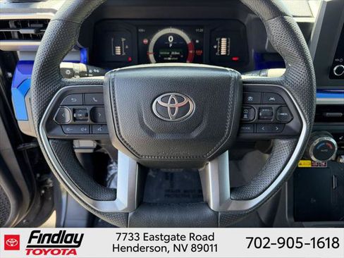 Certified 2025 Toyota Tacoma SR5 AWD/4WD image 23