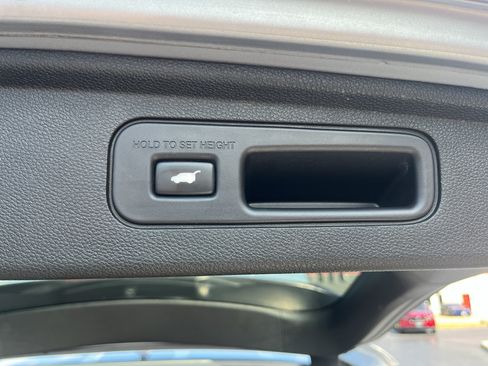 Used 2019 Honda Odyssey EX-L image 38