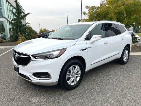 Used 2020 Buick Enclave Essence image 7