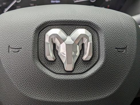 New 2024 RAM ProMaster 3500 w/ Premium Convenience Group image 24