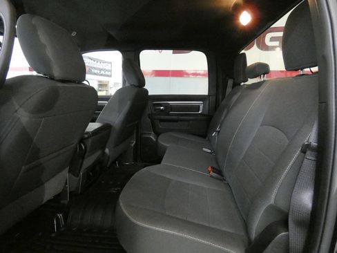 Used 2021 RAM 1500 Warlock AWD/4WD image 23