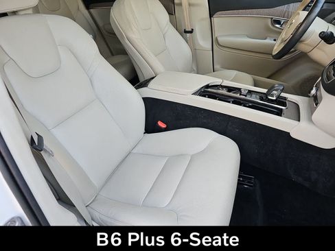 Used 2023 Volvo XC90 B6 Plus w/ Protection Package Premier AWD/4WD image 18
