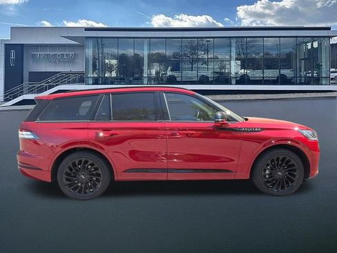 Used 2025 Lincoln Aviator Reserve w/ Jet Appearance Package RWD image 8