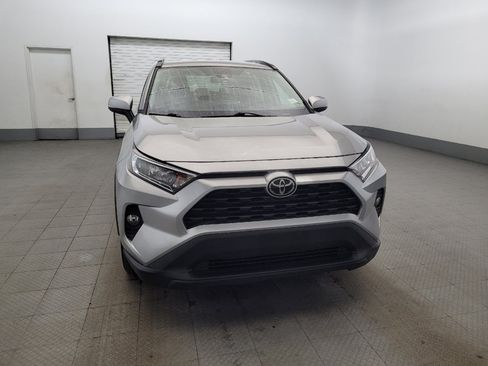 Used 2021 Toyota RAV4 XLE image 14