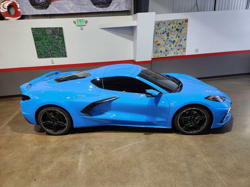 Used 2022 Chevrolet Corvette Stingray Preferred Cpe w/ Z51 Performance Package image 9
