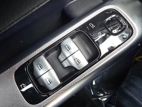 New 2026 Mercedes-Benz GLC 300 GLC 300 image 25