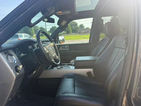 Used 2016 Ford Expedition EL Limited w/ Equipment Group 301A AWD/4WD image 10