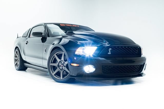 Used 2012 Ford Mustang Shelby GT500 w/ SVT Performance Pkg RWD image 5
