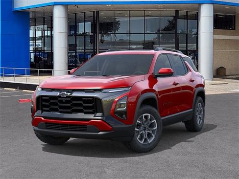 New 2026 Chevrolet Equinox ACTIV w/ Convenience Package III AWD/4WD image 6