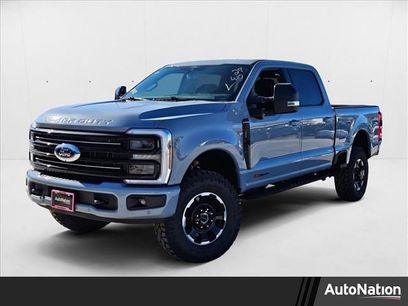 New 2025 Ford F250 Platinum w/ Tremor Off-Road Package