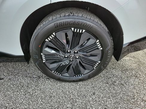 New 2025 Nissan Murano Platinum w/ Cargo Package image 8