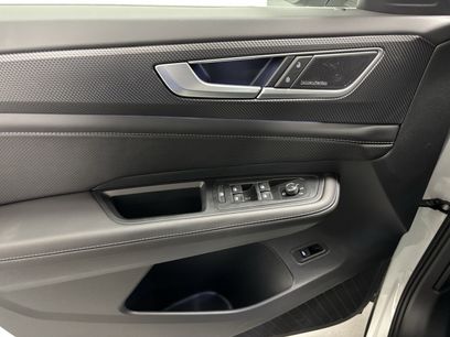 New 2026 Volkswagen Atlas Cross Sport SEL Premium R-Line