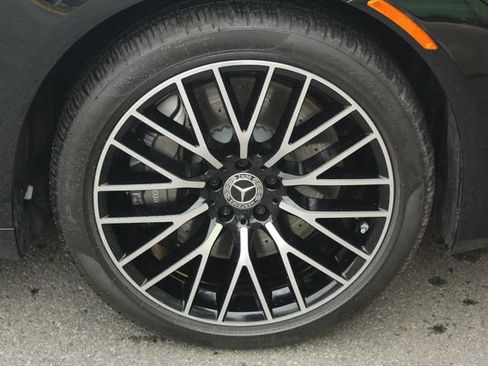 Used 2025 Mercedes-Benz S 580 4MATIC Sedan image 9