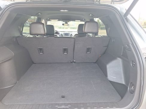 Certified 2024 Chevrolet Equinox RS image 25