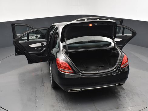 Used 2018 Mercedes-Benz C 300 4MATIC Sedan image 27