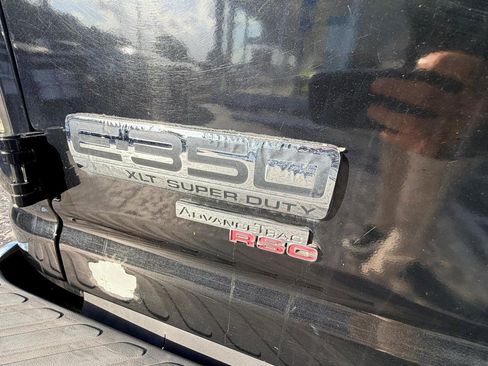 Used 2012 Ford E-350 and Econoline 350 XLT RWD image 10