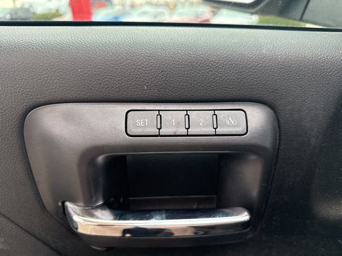 Used 2017 GMC Sierra 1500 SLT image 12