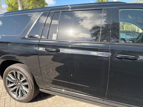 Used 2021 Cadillac Escalade ESV Sport w/ Driver Assist Tech Package image 12