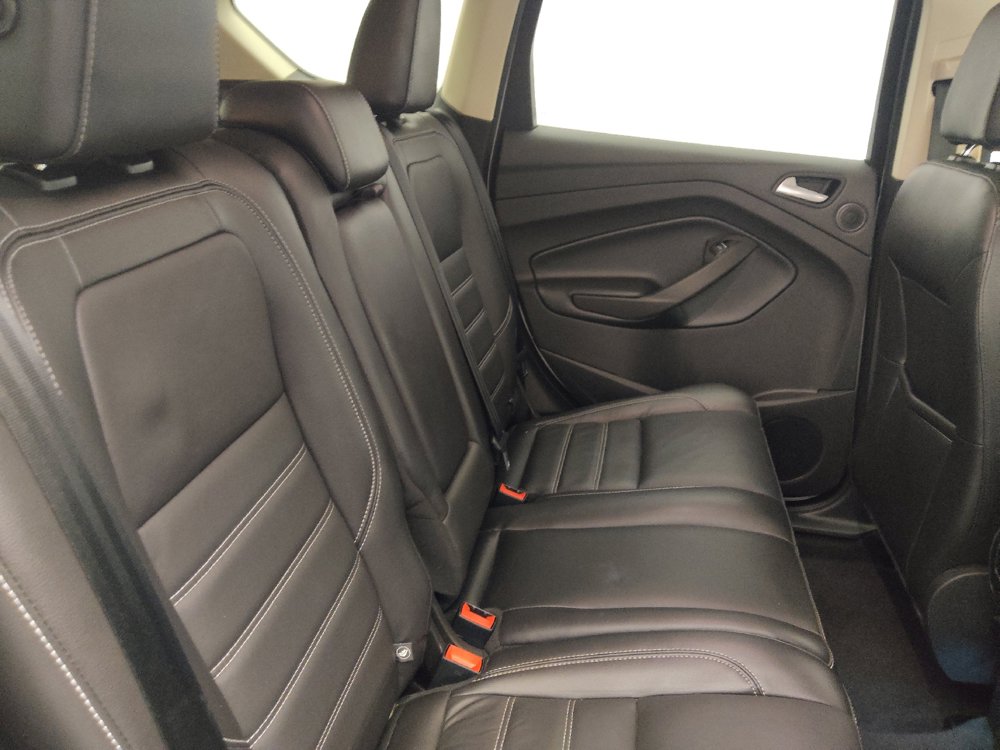Used 2017 Ford Escape Titanium FWD image 19
