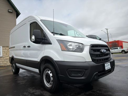 Used 2020 Ford Transit 250 Medium Roof w/ Load Area Protection Package image 4