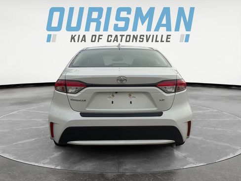 Used 2021 Toyota Corolla LE w/ Carpet Mat Package (TMS) image 5