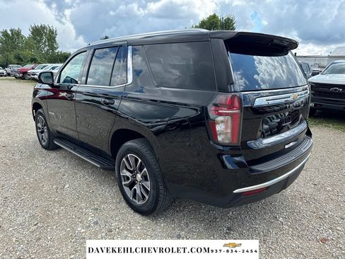 Used 2024 Chevrolet Tahoe LT w/ LT Signature Package AWD/4WD image 3