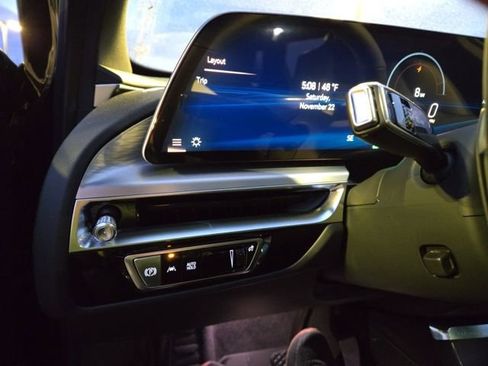 New 2026 Cadillac Lyriq Sport image 25